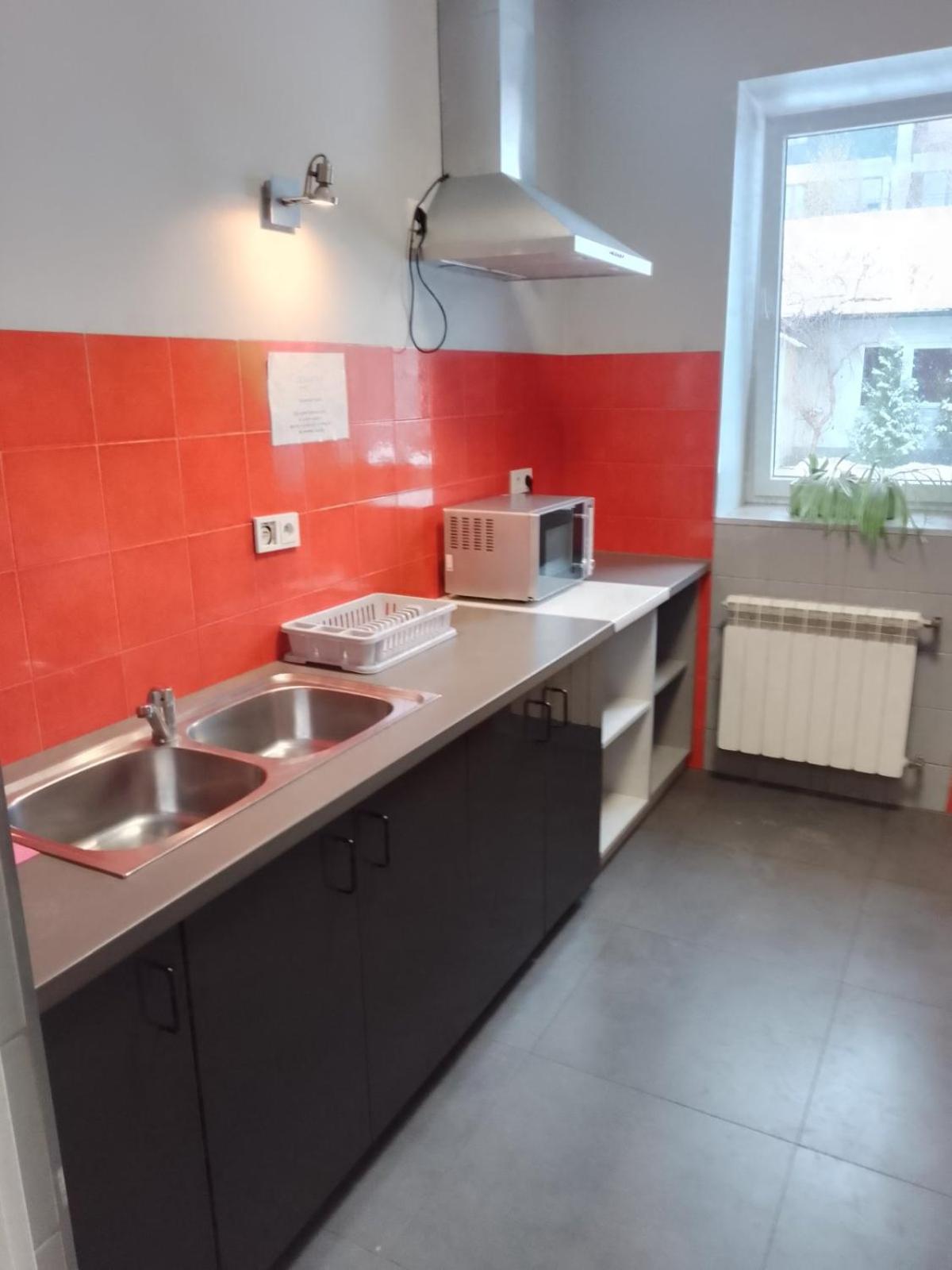Hostel Siennicka Warsaw Exterior photo